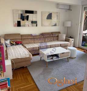 Cetvorosoban stan na Grbavici