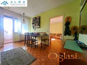 Odličan dvosoban stan na Keju