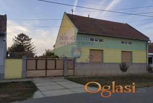 Prizemna kuća u centru Temerina!