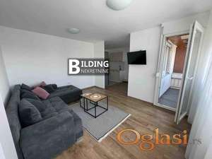 Blok 45,renoviran i svetao trosoban stan ID#18011