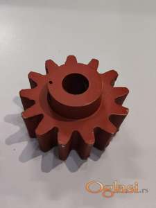 Zubcanik za mesalicu 13 zuba Za osovinu 17mm  Ukoliko zelite da porucite 1. Ime i prezime 2. Ulica i broj 3. Postanski broj mesto 4. Kontakt telefon