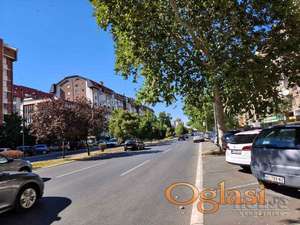 POSLOVNI PROSTOR - NOVI SAD - BULEVAR - 22m2 - 99500 evra