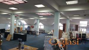 Poslovni lokal 200m2 Zrenjanin