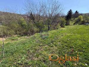 Odličan građevinski plac u Rakovcu od 1146m2