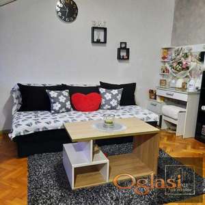 Odlična garsonjera ! Stevana Hristića ! Može kredit za mlade !