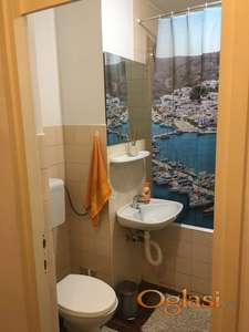 NOVI SAD - IZDAJE SE GARSONJERA SA NOVIM STVARIMA