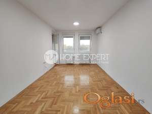 NOVI SAD - BULEVAR PATRIJARHA PAVLA - 50.00 m2