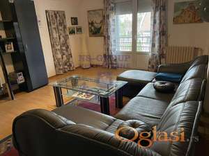 Odlična prizemna kuća u Čelarevu!