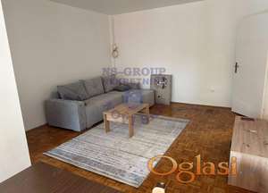 Izdaje se funkcionalan i svetao stan na Limanu 4, površine 50m²