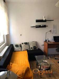 Odličan jednoiposoban stan na atraktivnoj lokaciji. Bez ulaganja.  491638