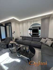 ULTRA LUKSUZNA KUĆA SA UNUTRAŠNJIM BAZENOM I SPA ZONOM