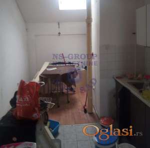 Izdaje se garsonjera na Novo Naselje, površine 25m²