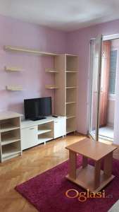 Garsonjera 26 m², Bulevar Oslobođenja, Novi Sad, 2. sprat