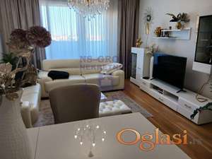 Moderan trosoban stan 73 m² sa pogledom – useljiv odmah