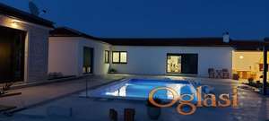 Boravak u mediteranskoj vili sa bezenom, blizu Pule, Istra