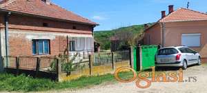 Seosko domaćinstvo, Gornje Brijanje, kuće 180m2, parcele 39.49a