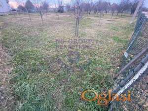 Fenomenalan plac nedaleko od centra Veternika