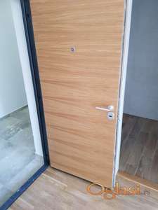 Izdajem nenamešten stan