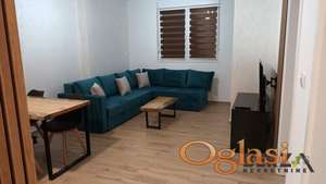 NOV, NAMEŠTEN TROIPOSOBAN STAN, ADICE