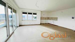 SREMSKA KAMENICA - SREMSKA KAMENICA - 93.00 m2