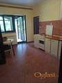 Kuca 300m2 u mirnom kraju, Novo Naselje