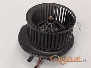 Golf 6 ventilator u kabini Originalni delovi  Moguca ugradnja delova  Alfa Romeo 147-156-166-159-GT-MiTo-Giulietta Fiat bravo 2 - croma -grande punto -multipla 2 -punto 3 -stilo-idea Freemont Panda 3 500L 500 Lancia ypsilon-delta-musa-lybra Volkswagen Golf 6  Ukoliko zelite da porucite Posaljite poruku preko sms poruke ili pozovite na telefon 0616115961