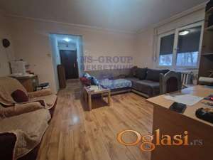 Dvosoban stan na Detelinari,45m2