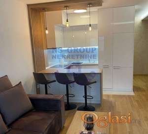 Dvosoban stan na Salajci,49m2