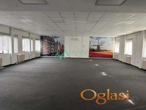 Ekskluzivna poslovna zgrada u centru Novog Sada