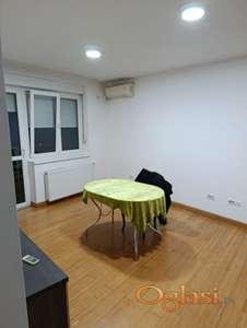 Stan za izdavanje centar