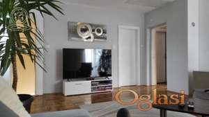 Kuća na prodaju – potpuno nameštena, mirna lokacija, garaža i parking