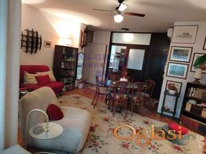 Dvoiposoban stan na Grbavici