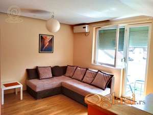 Nov stan u novogradnji 40 m², kompletno namešten, samo 4 km od centra Beograda