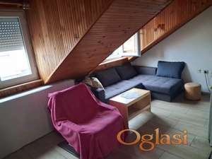 Prodaja stana na Novom Naselju