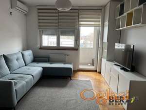  ODLIČAN JEDNOIPOSOBAN STAN KOD SOCIJALNOG