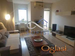 Novi Sad, Sajam - Lep i svetao dvosoban stan ID#1446