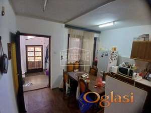 Subotica-Gat-kuća u nizu sa manjim dvorištem ID#1945