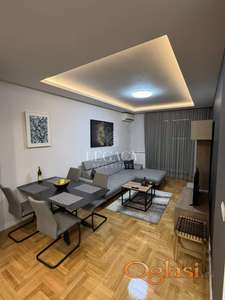 Moderan, opremljen, sa uracunatim troskovima ID#1243