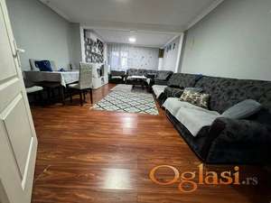 Na prodaju- Kuća u Veterniku