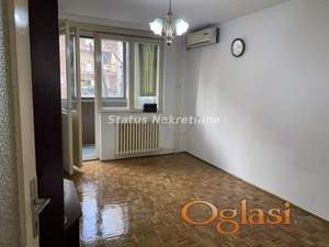 DELIMIČNO NAMEŠTEN TROSOBAN STAN 62M2 STARA DETELINARA 350EU PET FRIENDLY