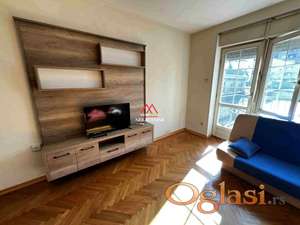 Garsonjera - 30m2 - Grbavica
