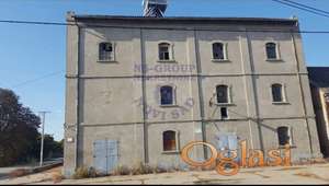 Predstavljamo vam nekretninu sa puno potencijala u Gložanima.