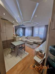 Izdaje se lux opremljen stan na top lokaciji, mesečni zakup 1500 eura
