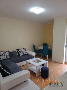  NAMEŠTEN DVOSOBAN STAN NA GRBAVICI