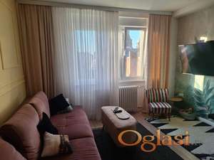 Strogi centar, trosoban stan