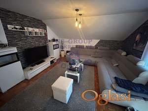 Sjajna kuća - Kać - sa garažom