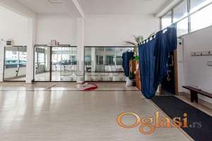 Ulični lokal 51m2 u blizini Narodnog Pozorišta