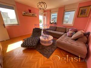 Komforan, četvorosoban stan, Spens!