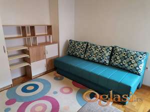 Komplet opremljena garsonjera 28m2