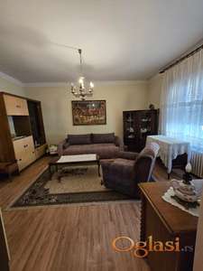 NOVI SAD,SAJAM,CELO PRIZEMLJE KUCE 140m2-,MOGU I STRANCI,ODMAH USELJIV-500  E